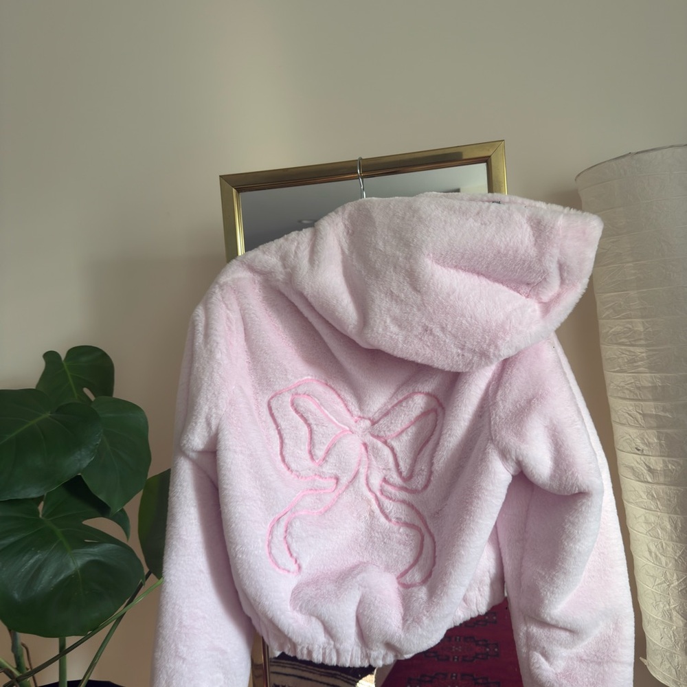 PINK Victoria's Secret x LOVESHACKFANCY Soft Pink faux fur Puffer Jacket - Picture 4 of 7